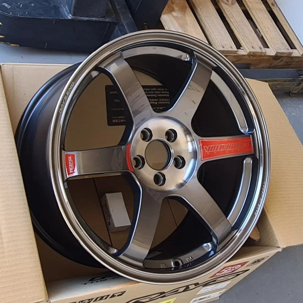 RAYS TE37 SAGA SL PRESSED GRAPHITE 18x9.5 +45 5-120 ***PRE-ORDER ARRIVAL END OF JANUARY***