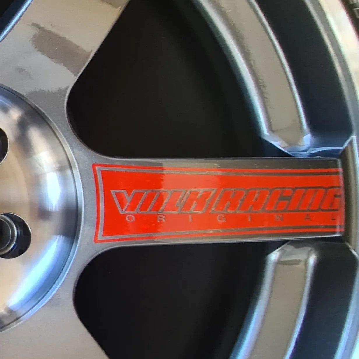 RAYS TE37 SAGA SL PRESSED GRAPHITE 18x9.5 +40 5-100