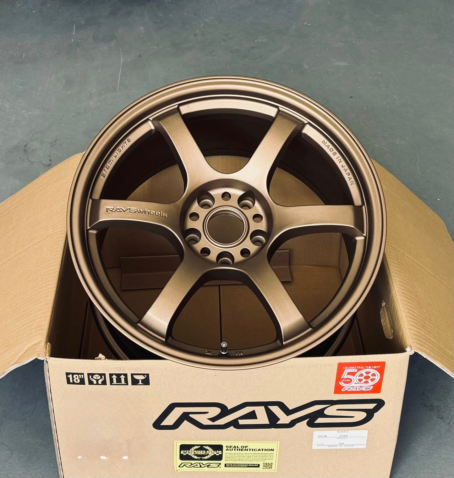 RAYS 57DR BRONZE 17x9 +22 5-114.3
