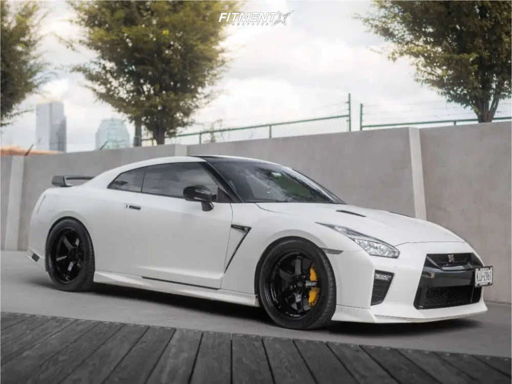 ADVAN RACING GT PREMIUM 20x10 +35 | 20x12 +20 5-114.3 - RACING GLOSS BLACK (R35 GTR)