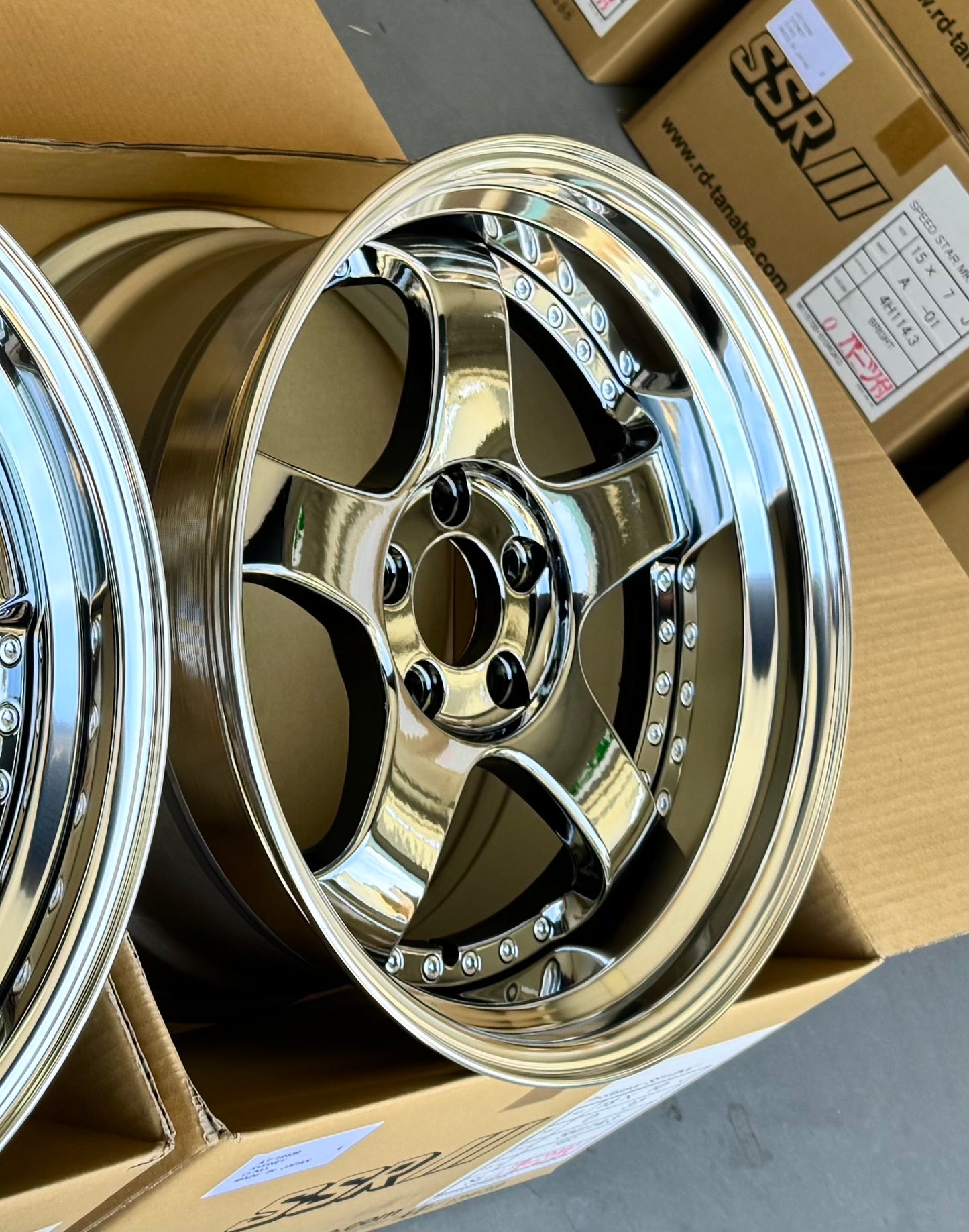 SSR SP1 SBC 18x9.5 +25 HP | 18x10.5 +30 SL 5-114.3 STAGGERED