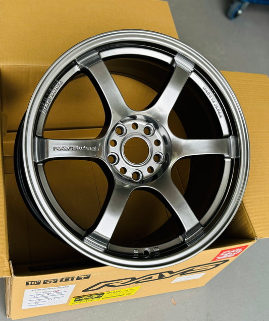 RAYS 57DR GRACE SILVER 18x9.5 +38 5-114.3