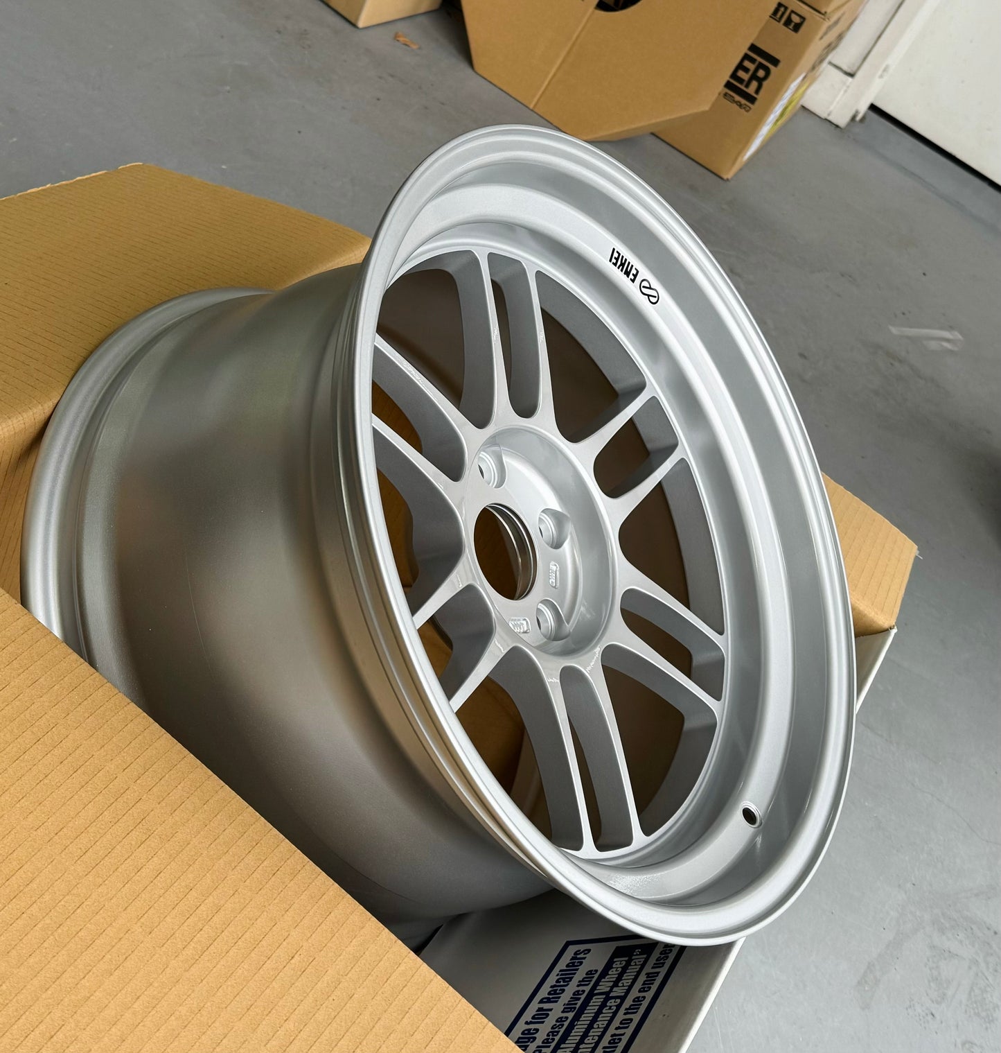 ENKEI RPF1 RS SILVER 18x10.5 +10 5-114.3