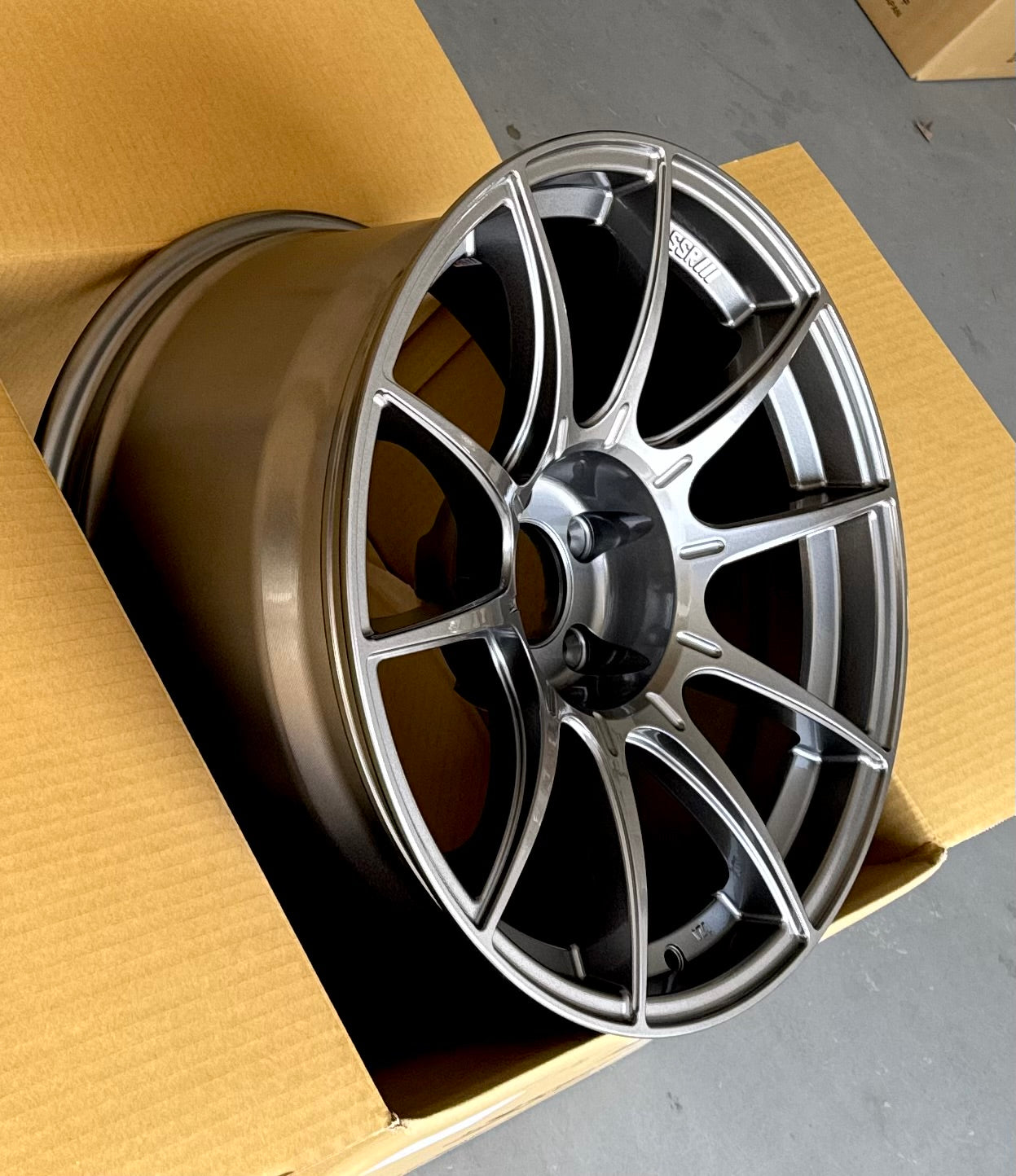 SSR GTX01 DARK SILVER 18x9.5 +15 5-114.3