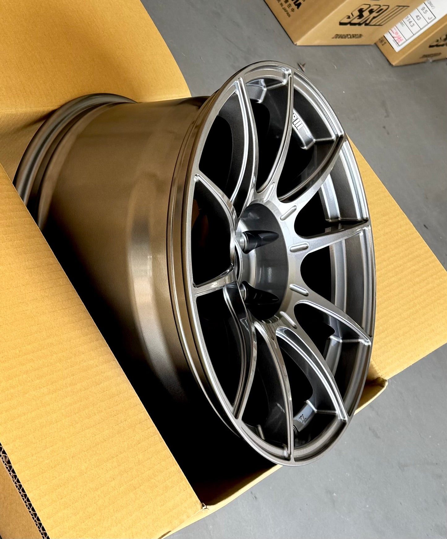 SSR GTX01 DARK SILVER 18x9.5 +15 5-114.3