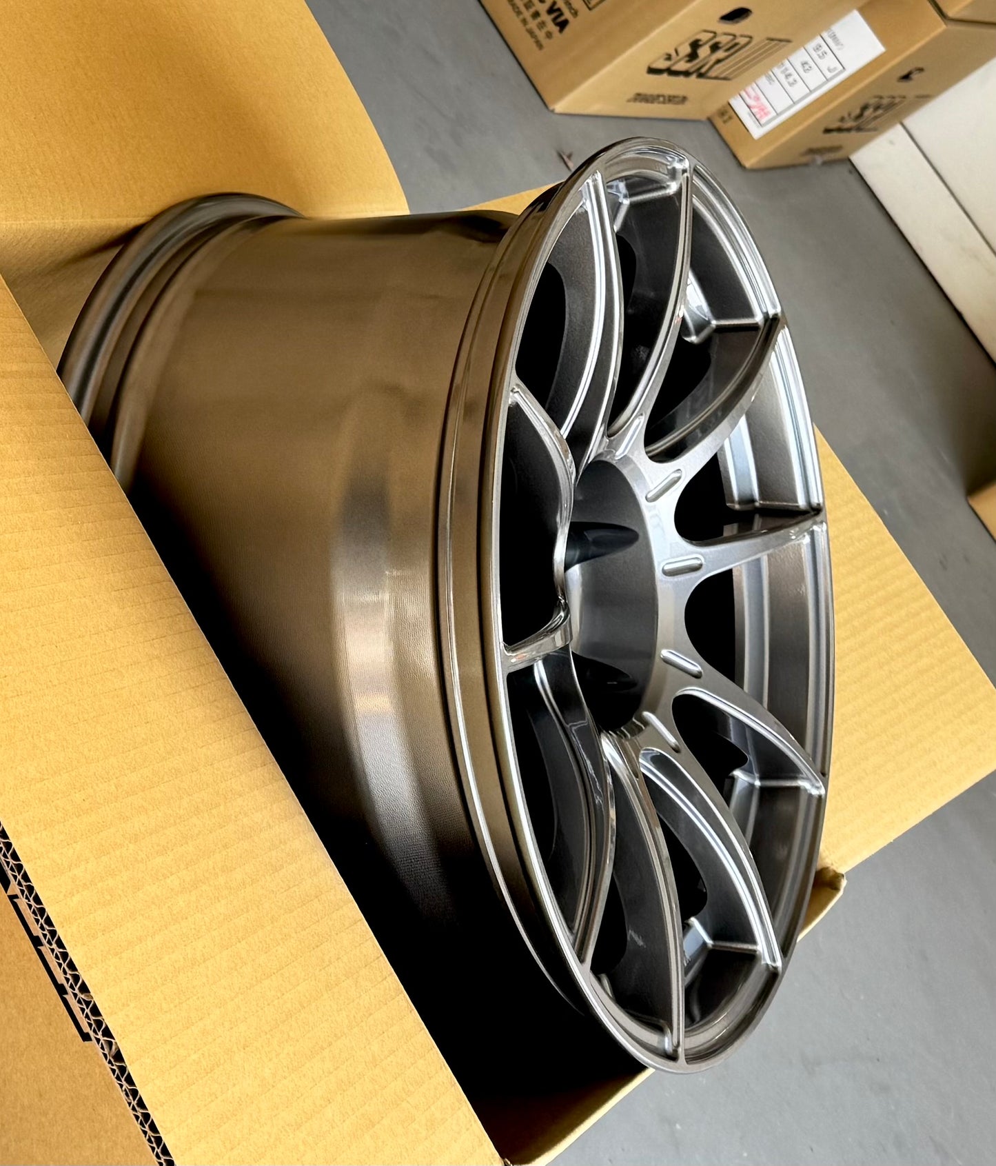 SSR GTX01 DARK SILVER 18x9.5 +15 5-114.3