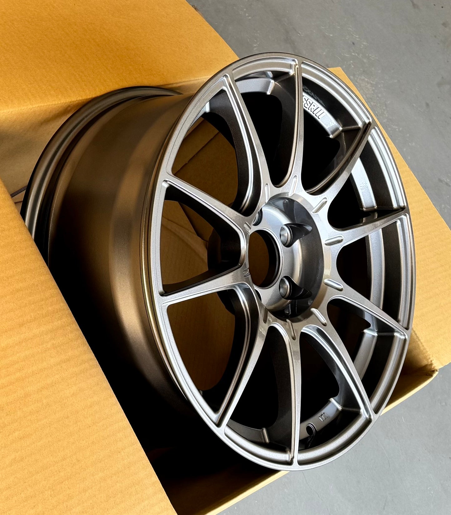 SSR GTX01 DARK SILVER 17x7 +50 5-100