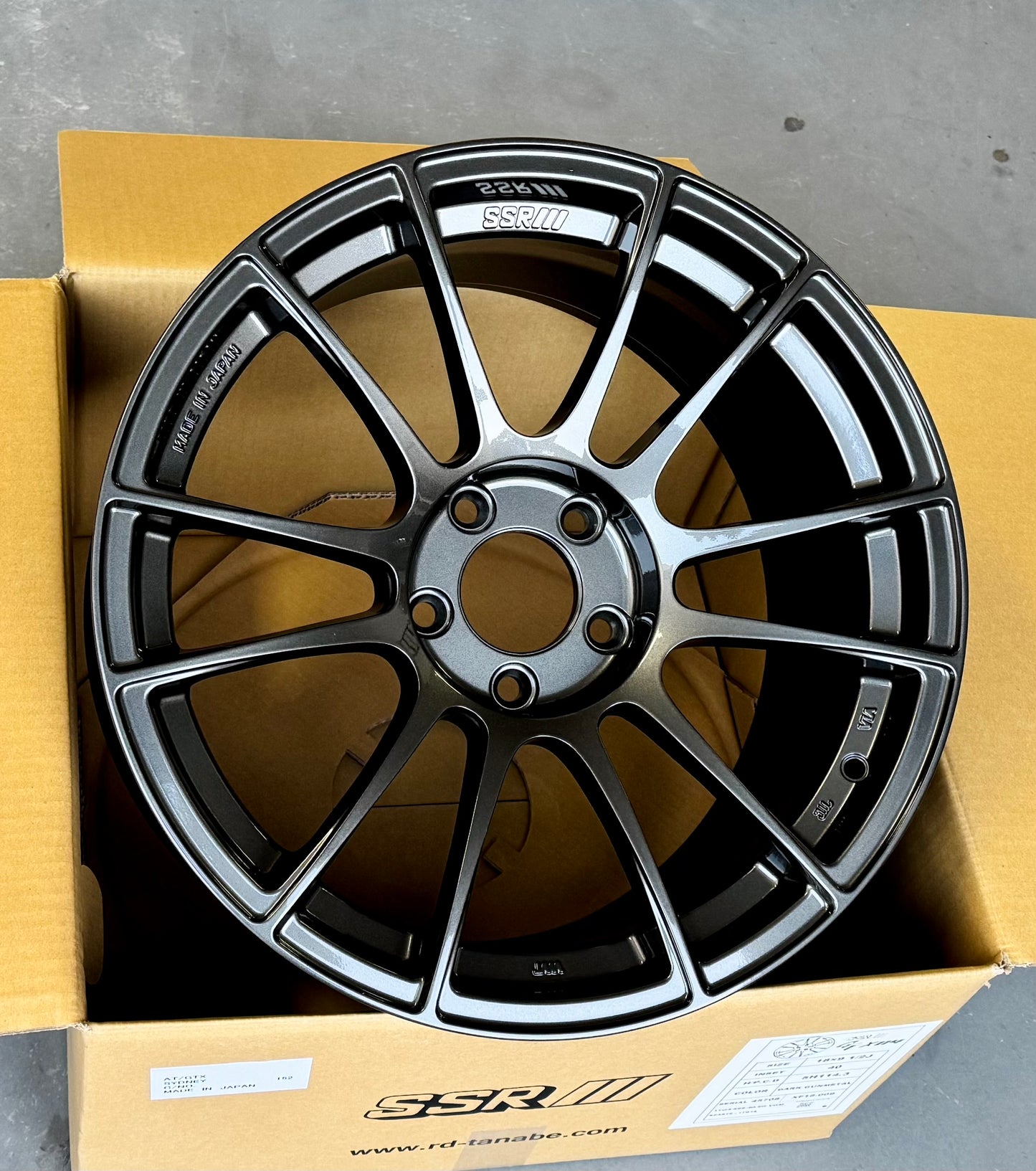 SSR GTX04 DARK GUNMETAL 17x9 +38 5-100