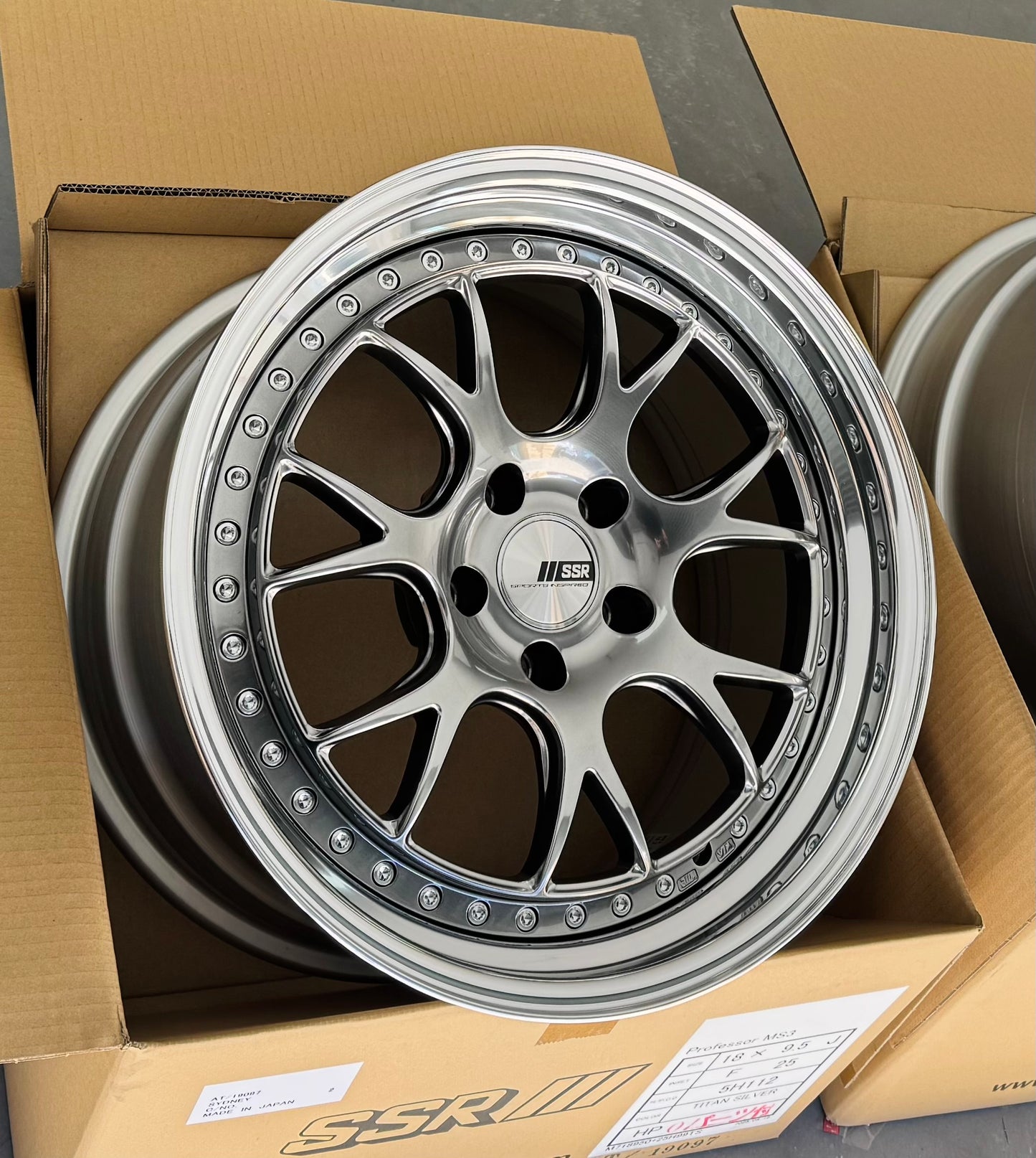SSR MS3 TITAN SILVER 19x9.5 +25 HP | 19x10.5 +30 NR 5-112 (A90 SUPRA)