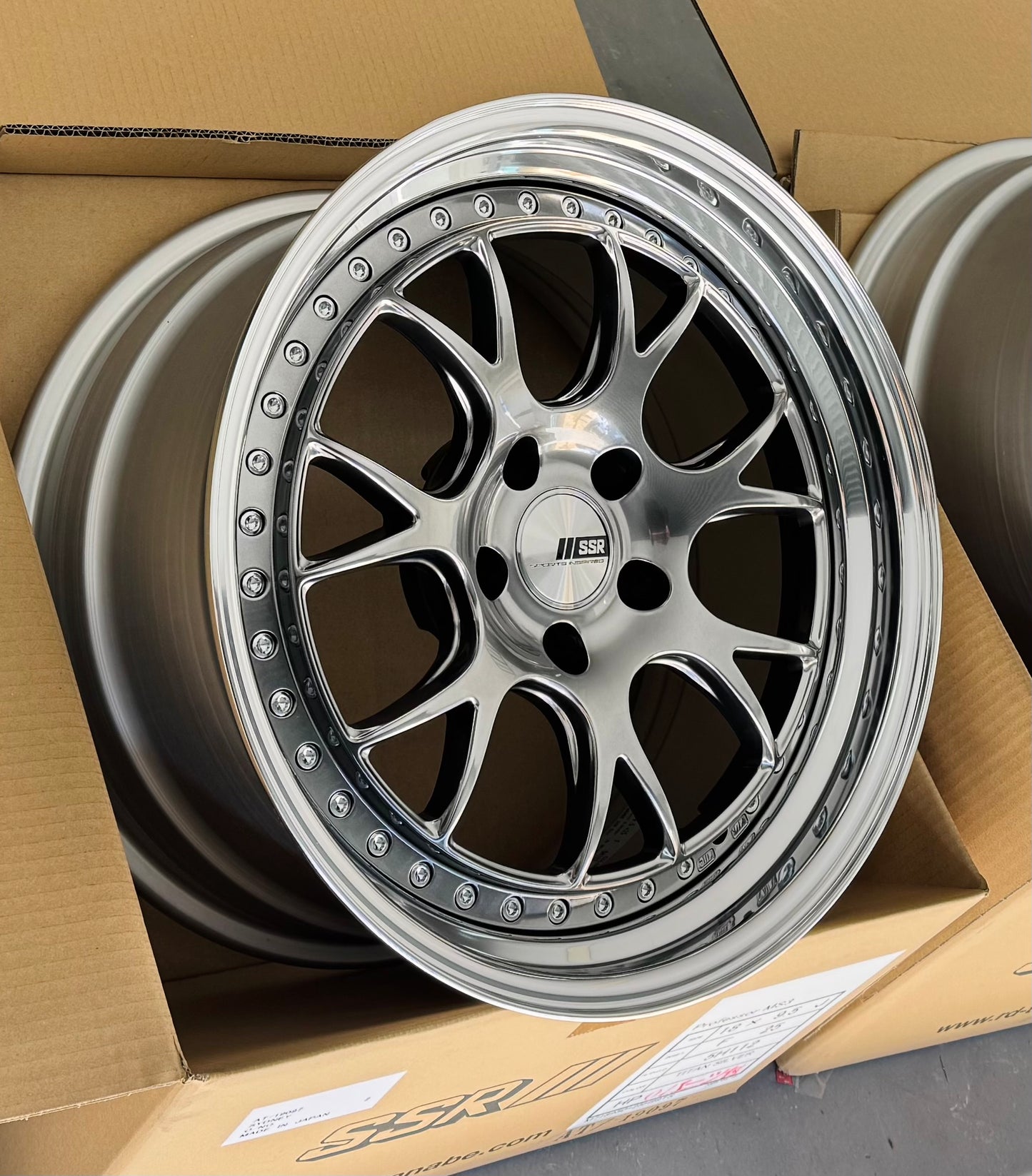 SSR MS3 TITAN SILVER 19x9.5 +25 HP | 19x10.5 +30 NR 5-112 (A90 SUPRA)