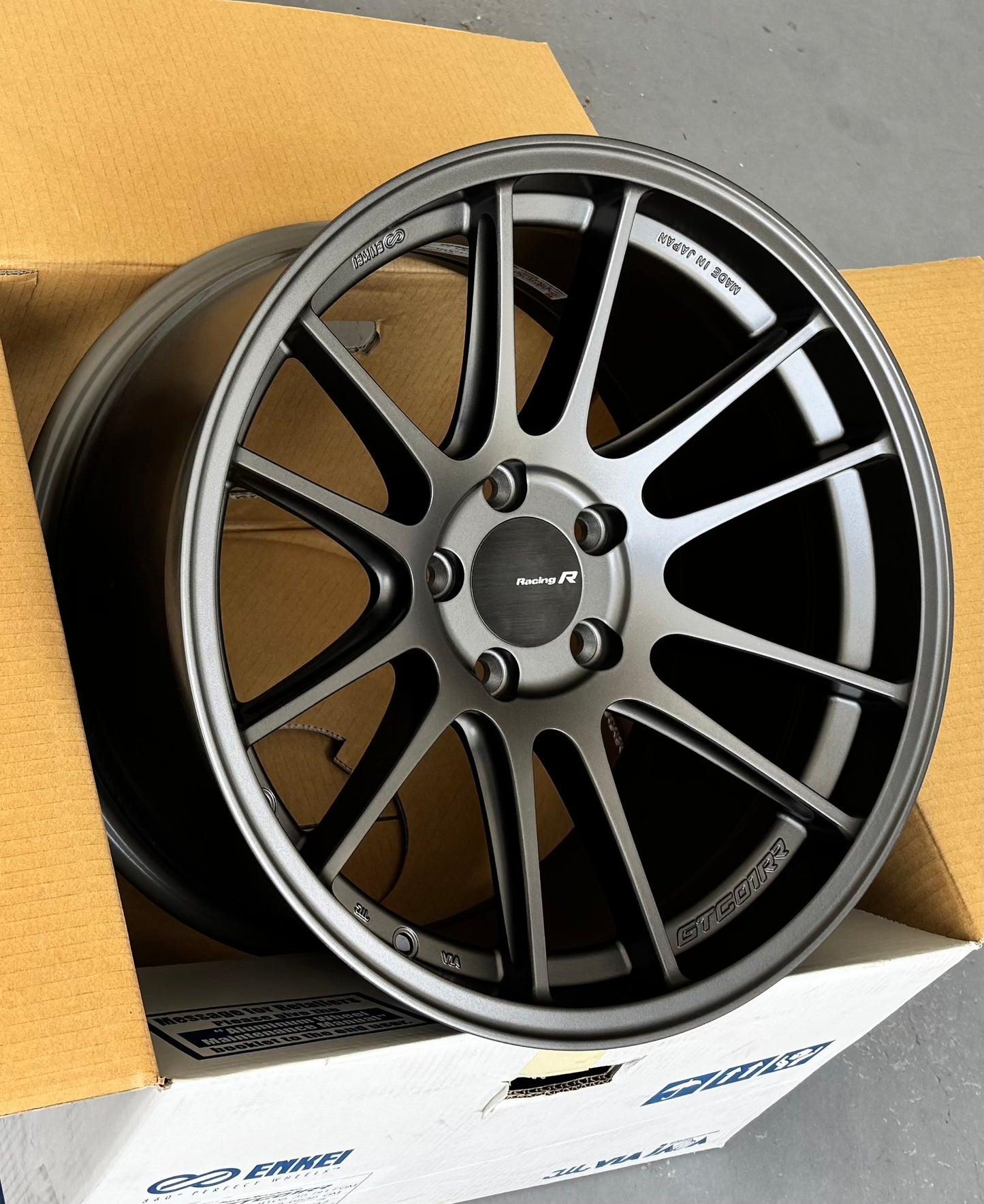 ENKEI GTC01RR MATTE DARK GUNMETAL 18x10.5 +35 5-114.3