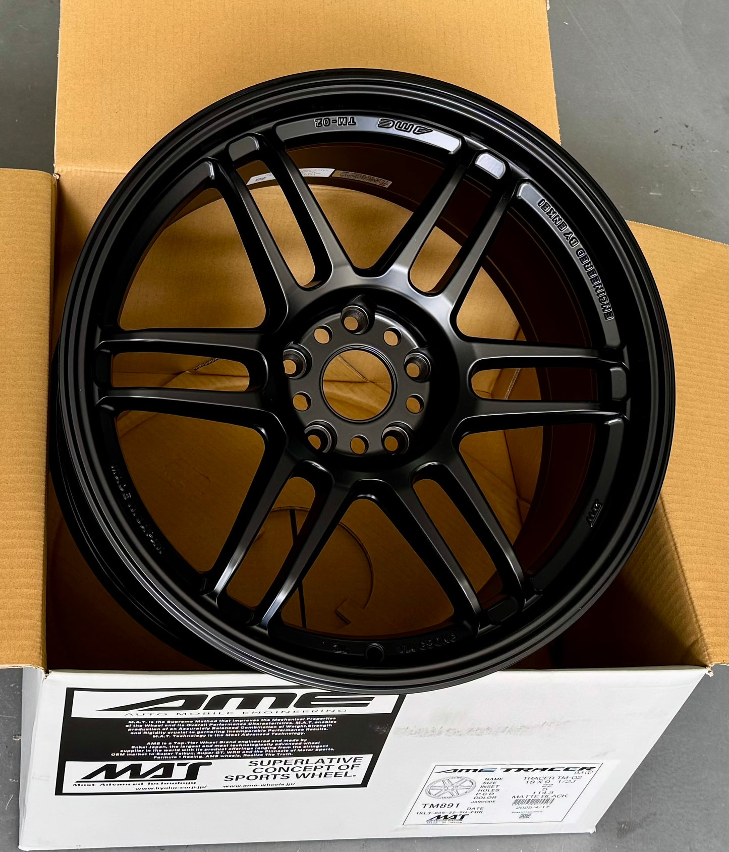 AME TM-02 MATTEBLACK 18x9.5 +38 5-114.3 LIMITED EDITION