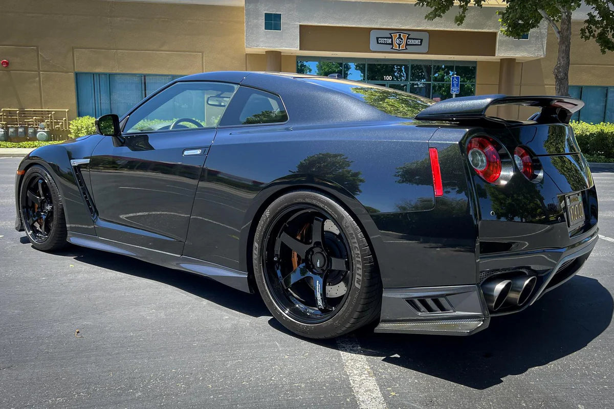 ADVAN RACING GT PREMIUM 20x10 +35 | 20x12 +20 5-114.3 - RACING GLOSS BLACK (R35 GTR)