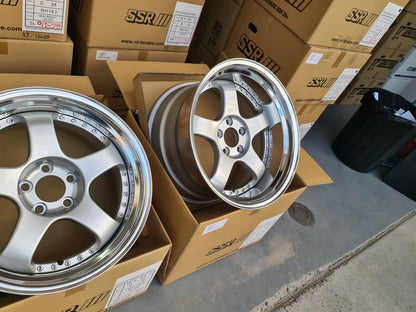 SSR SP1 SILVER 18x9.5 +12 HP | 18x10.5 +18 SL 5-114.3 STAGGERED