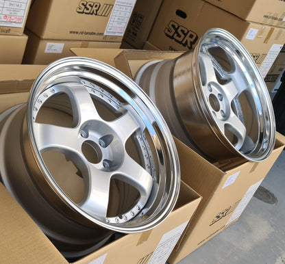 SSR SP1 SILVER 18x9.5 +12 HP | 18x10.5 +18 SL 5-114.3 STAGGERED