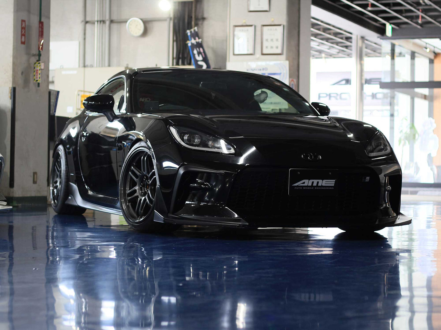 AME TRACER TM-02 GUNBLACK 18x9.5 +38 5-100