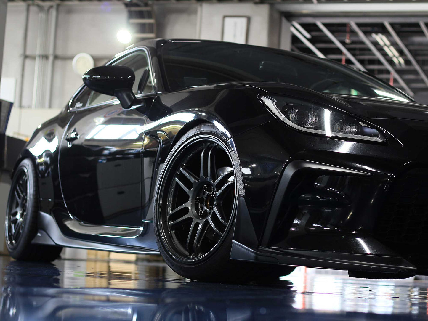 AME TRACER TM-02 GUNBLACK 18x9.5 +38 5-100