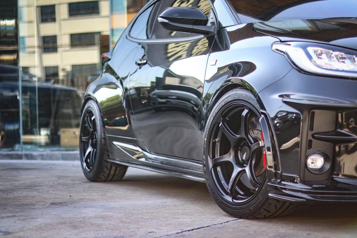 ADVAN RACING RG-4 SEMI GLOSS BLACK 18x9.5 +45 5-114.3
