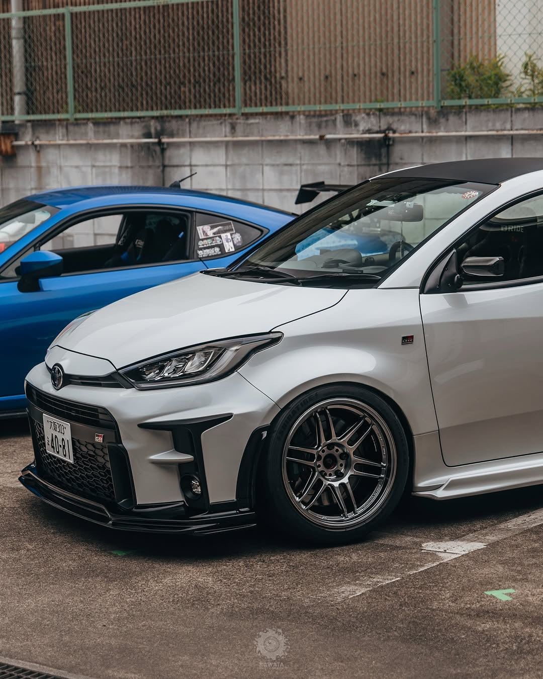 AME TRACER TM-02 HYPER SILVER 18x9.5 +38 5-114.3