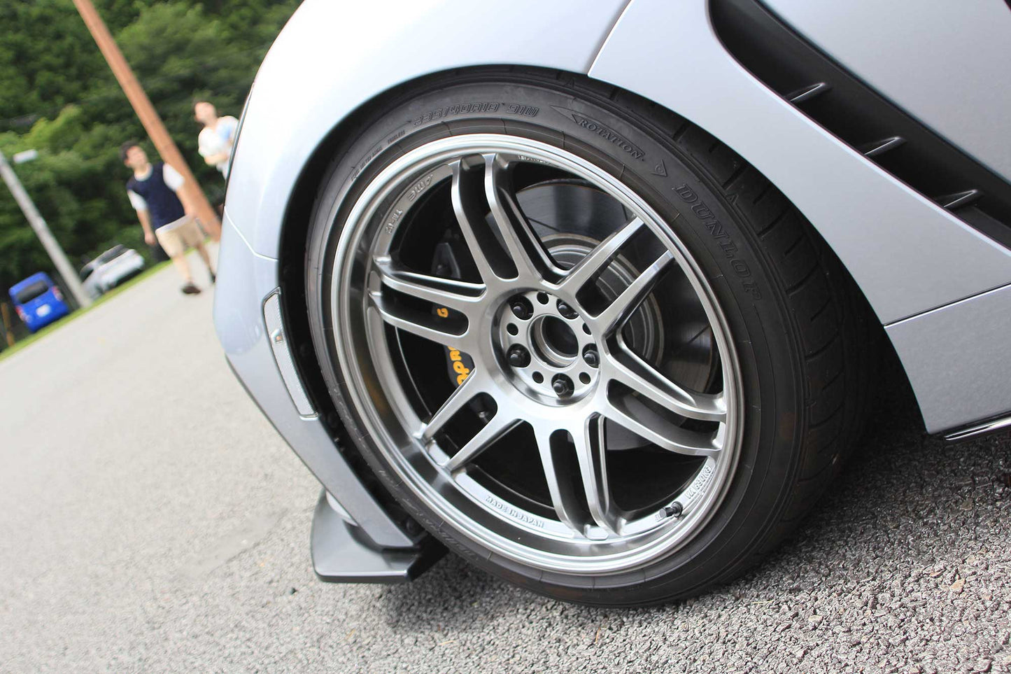 AME TRACER TM-02 HYPER SILVER 18x9.5 +38 5-100