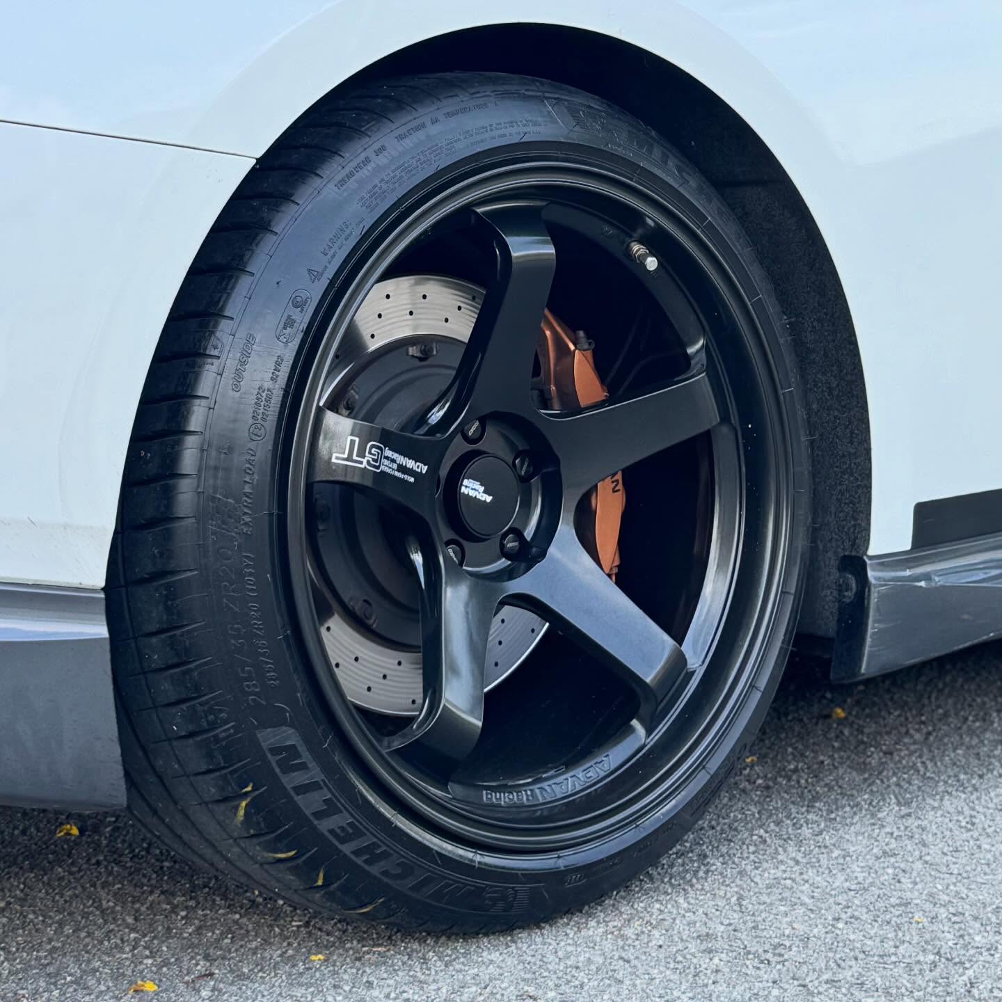 ADVAN RACING GT BEYOND 20x10 +30 | 20x12 +20 5-114.3 - RACING TITANIUM BLACK (R35 GTR)
