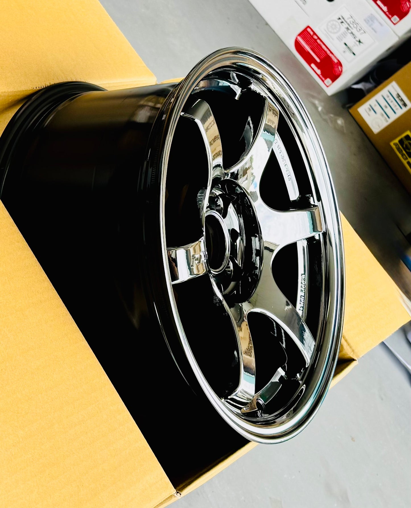 RAYS 57DR LIMITED RBC 15x8 +28 4-100