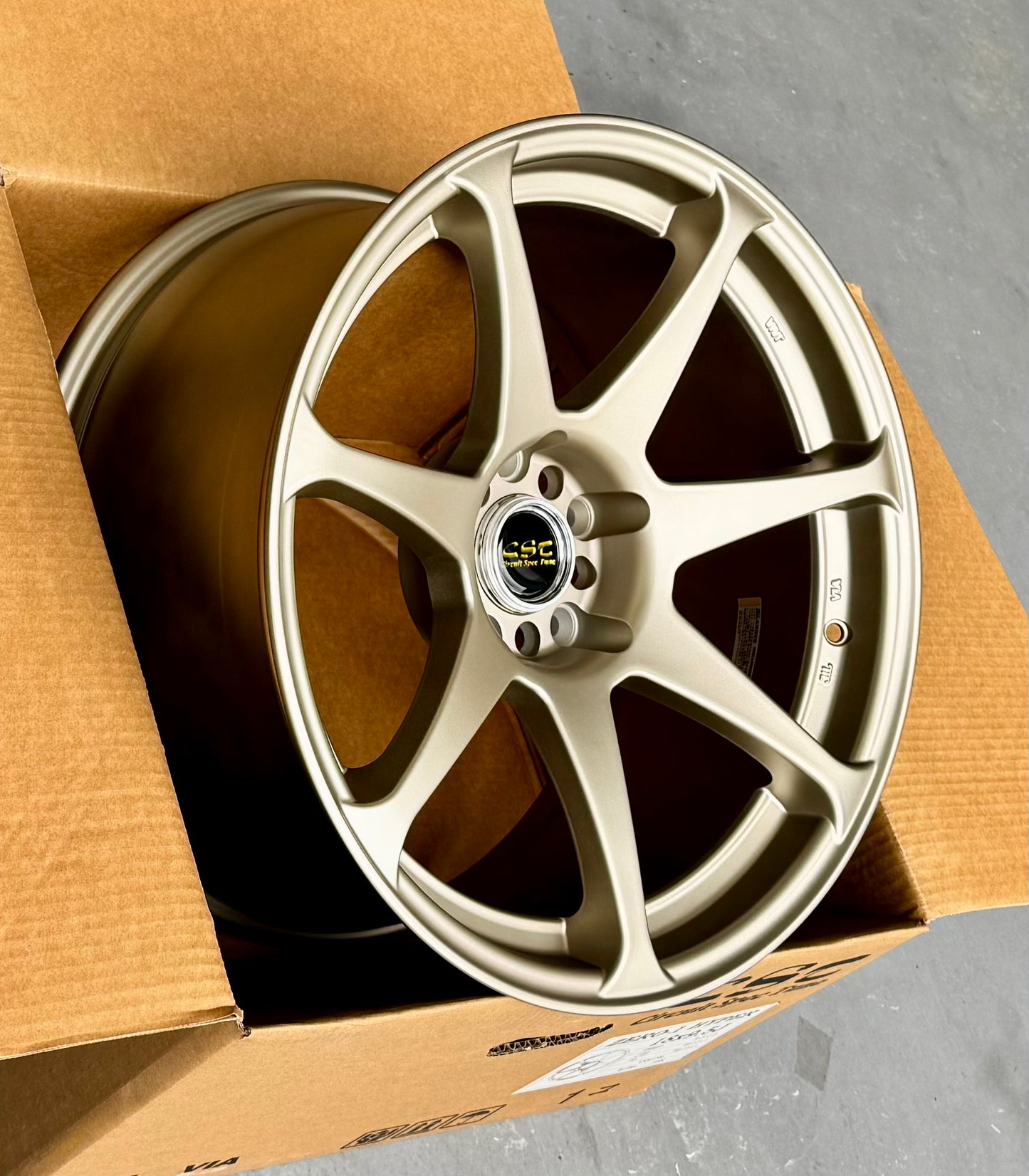 CST ZERO 1 HYPER BRONZE 18x9 +30 | 18x9.5 +15 5-114.3