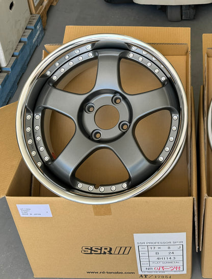 SSR SP1 GUNMETAL 17x8 +24 NR | 17x9 +24 SL 4-114.3 STAGGERED