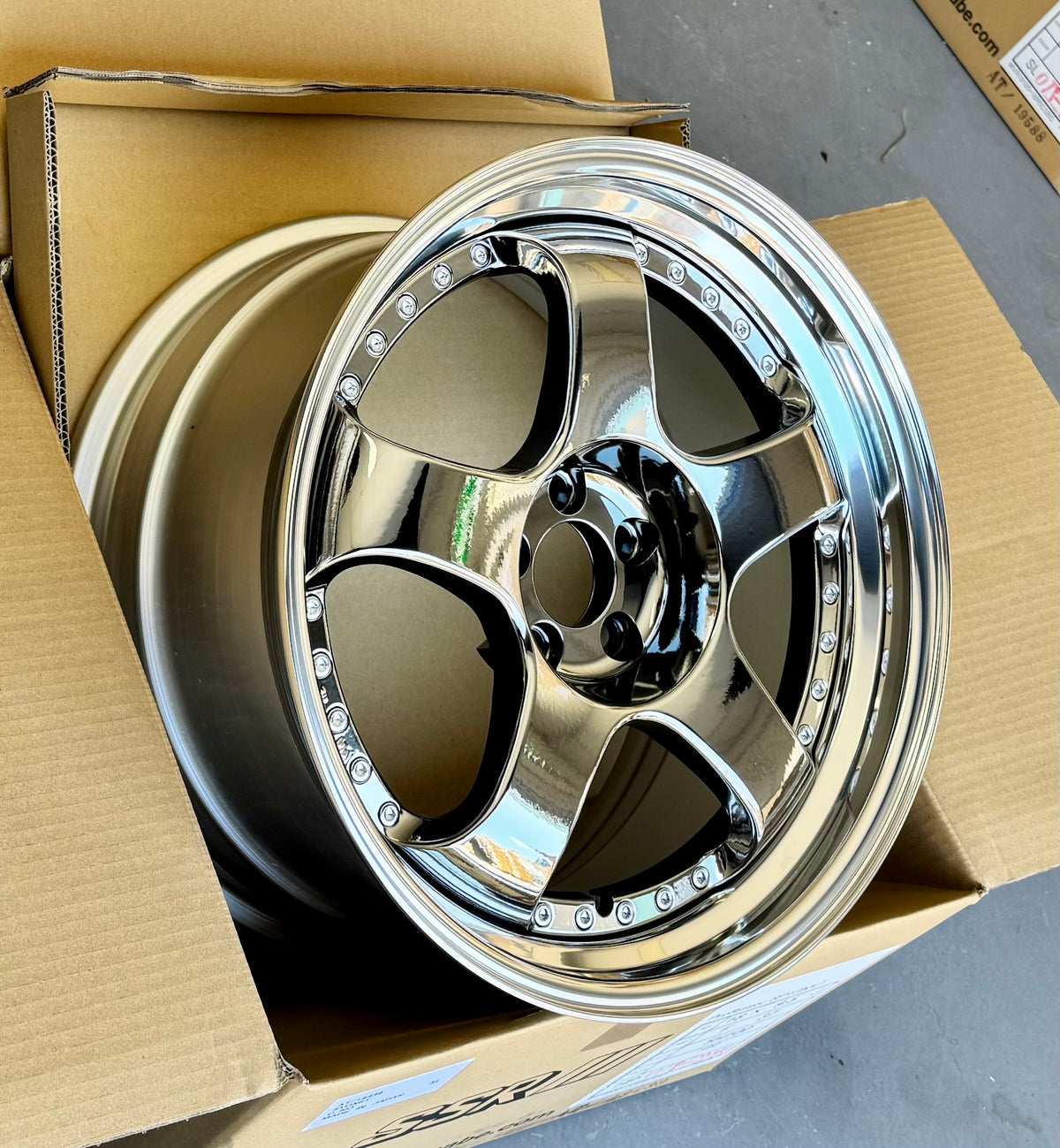 SSR SP1 SBC 18x9 +31 HP 5-114.3