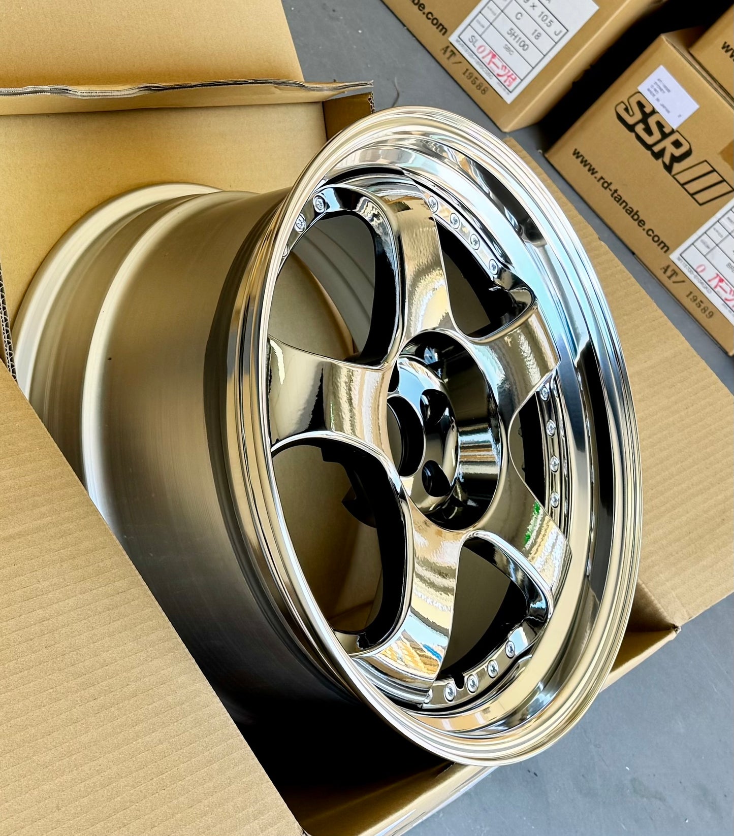 SSR SP1 SBC 18x9.5 +37 HP 5-100