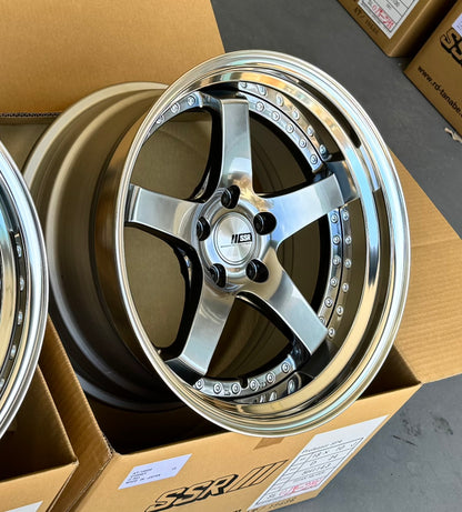 SSR SP4 TITAN SILVER 18x9 +16 MD | 18x10 +24 SL 5-114.3 STAGGERED