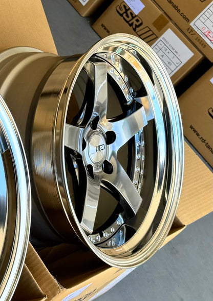 SSR SP4 TITAN SILVER 18x9 +16 MD | 18x10 +24 SL 5-114.3 STAGGERED