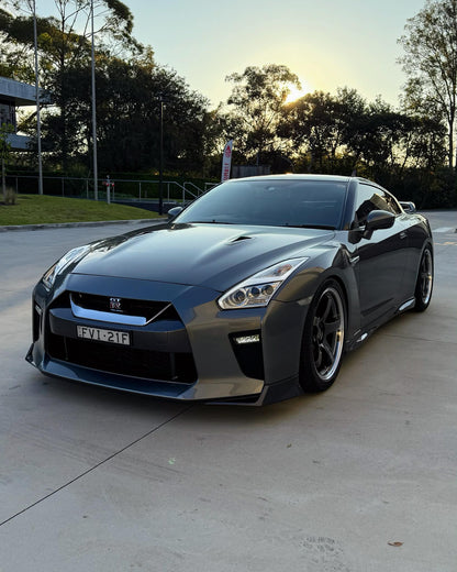 ADVAN RACING GT PREMIUM 20x10 +35 | 20x12 +20 5-114.3 MACHINING & HYPER PLATINUM BLACK (R35 GTR)