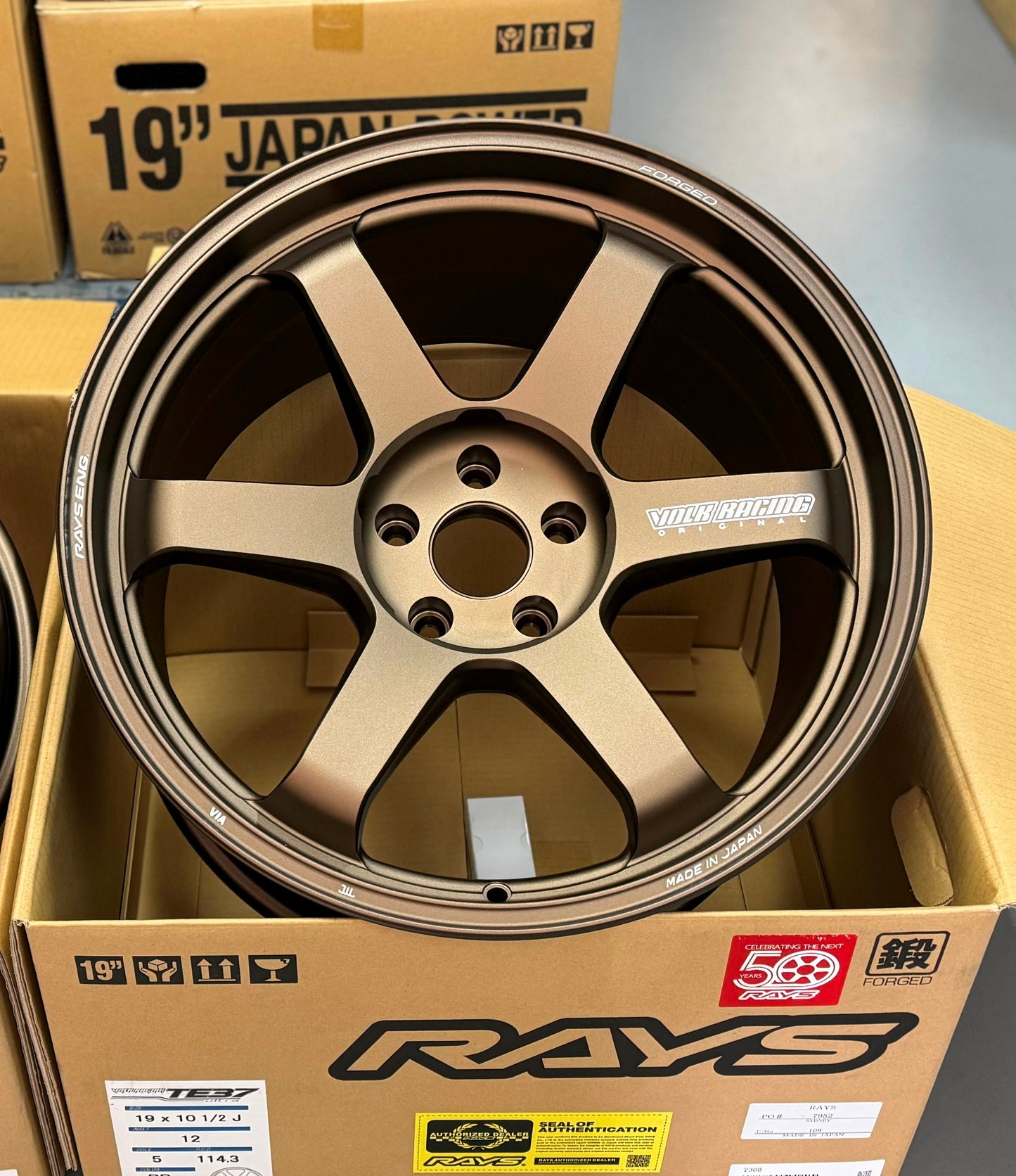 RAYS TE37 ULTRA M-SPEC BRONZE 19x10.5 +12 5-114.3