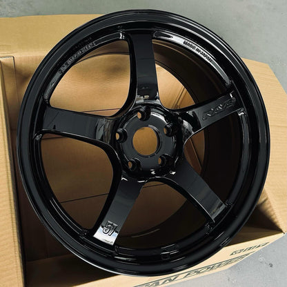 RAYS 57CR GLOSS  BLACK 18x9.5 +22 5-114.3