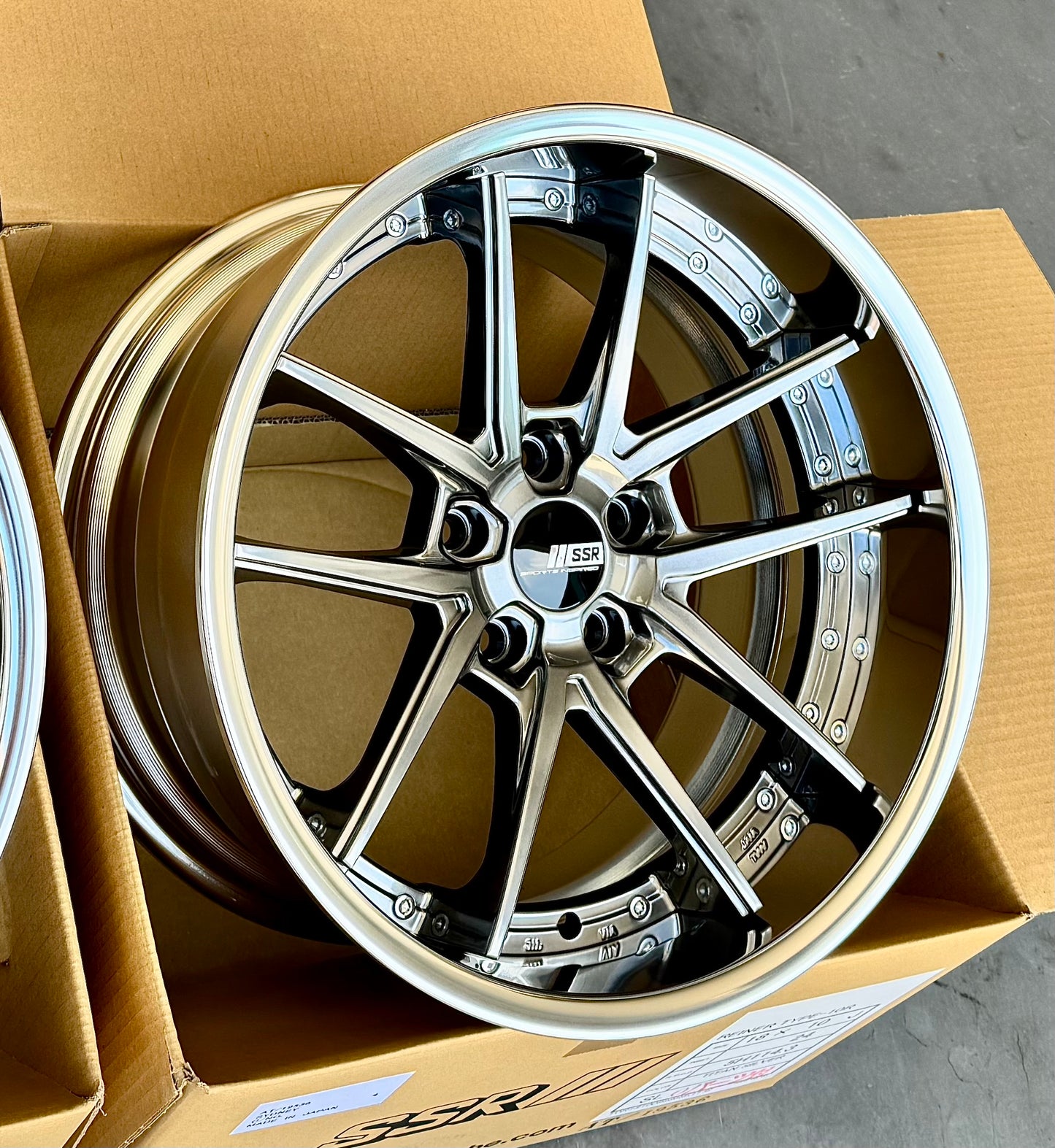 SSR REINER TYPE 10R 18x9 +19 | 18x10 +24 5-114.3