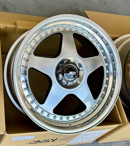 SSR SP6 TITAN SILVER 18x9 +19 HP | 18x10 +24 SL 5-114.3 STAGGERED