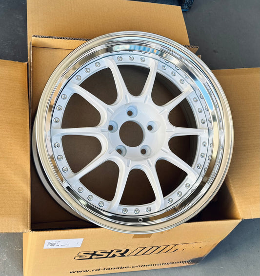 SSR SP5 WHITE 18x9.5 +25 HP 5-114.3