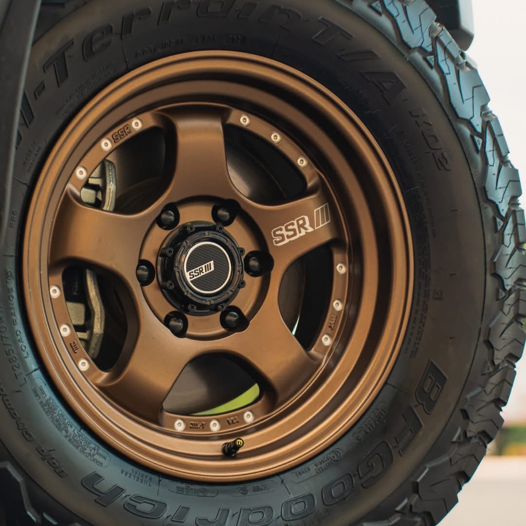 SSR DEVIDE SP1 TRAIL 17x8.5 +0 6-139.7