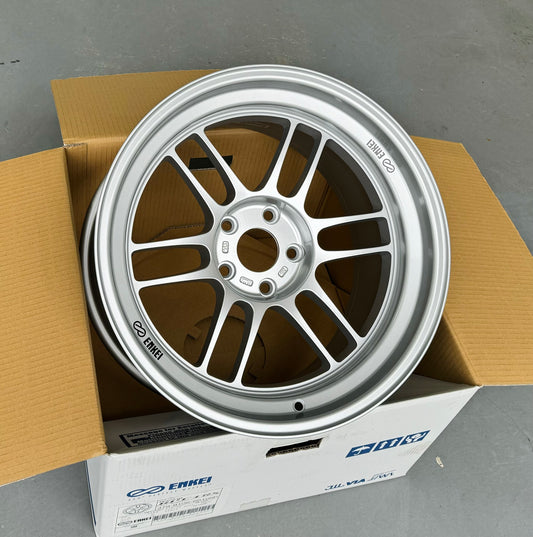 ENKEI RPF1 RS SILVER 18x10.5 +10 5-114.3