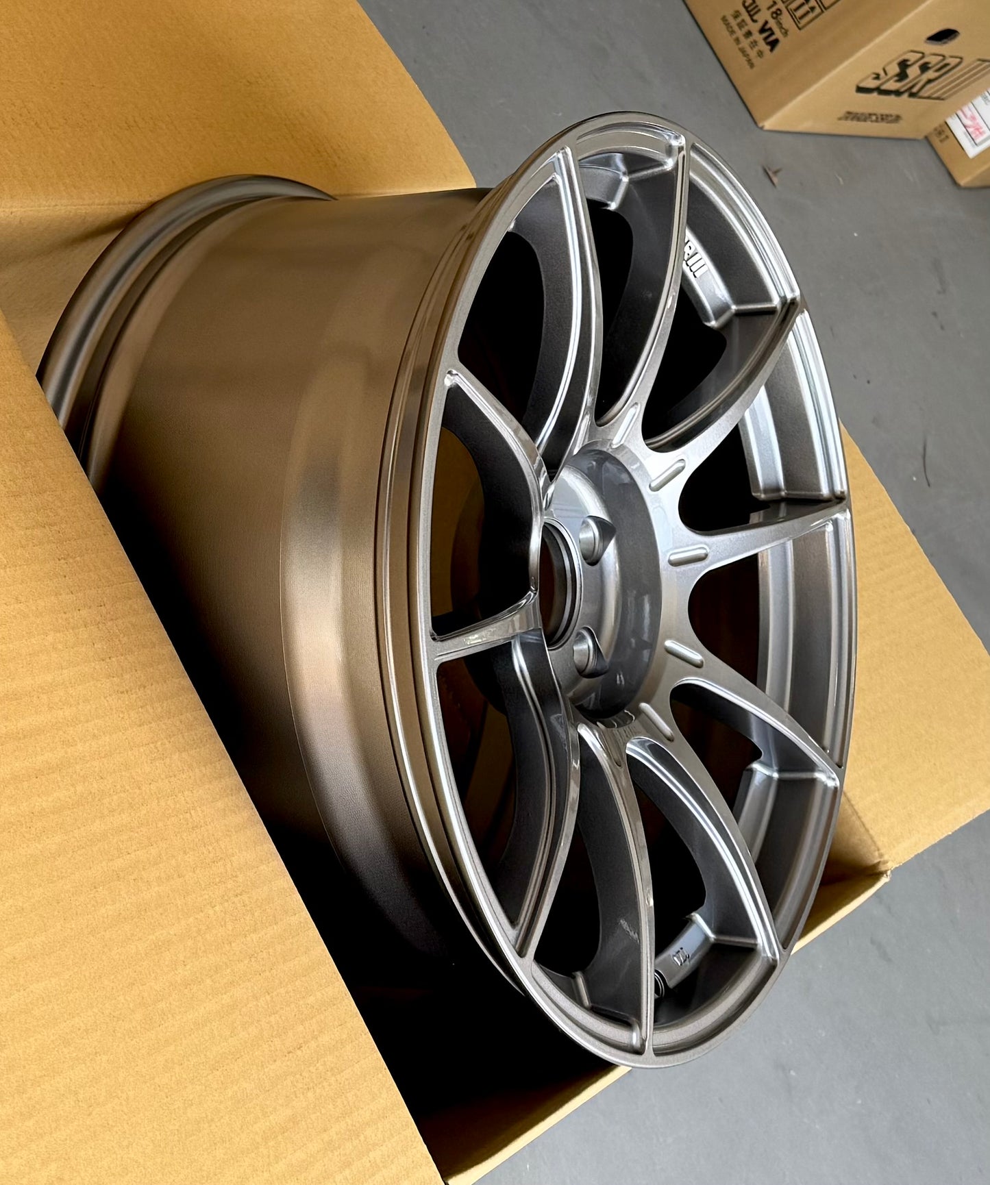 SSR GTX01 DARK SILVER 19x9.5 +35 5-114.3