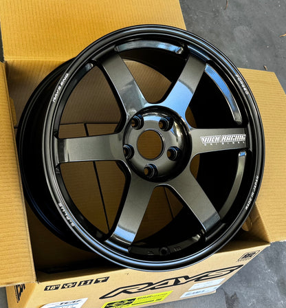 RAYS TE37 SAGA S-PLUS DIAMOND DARK GUNMETAL 18x9.5 +38 5-114.3