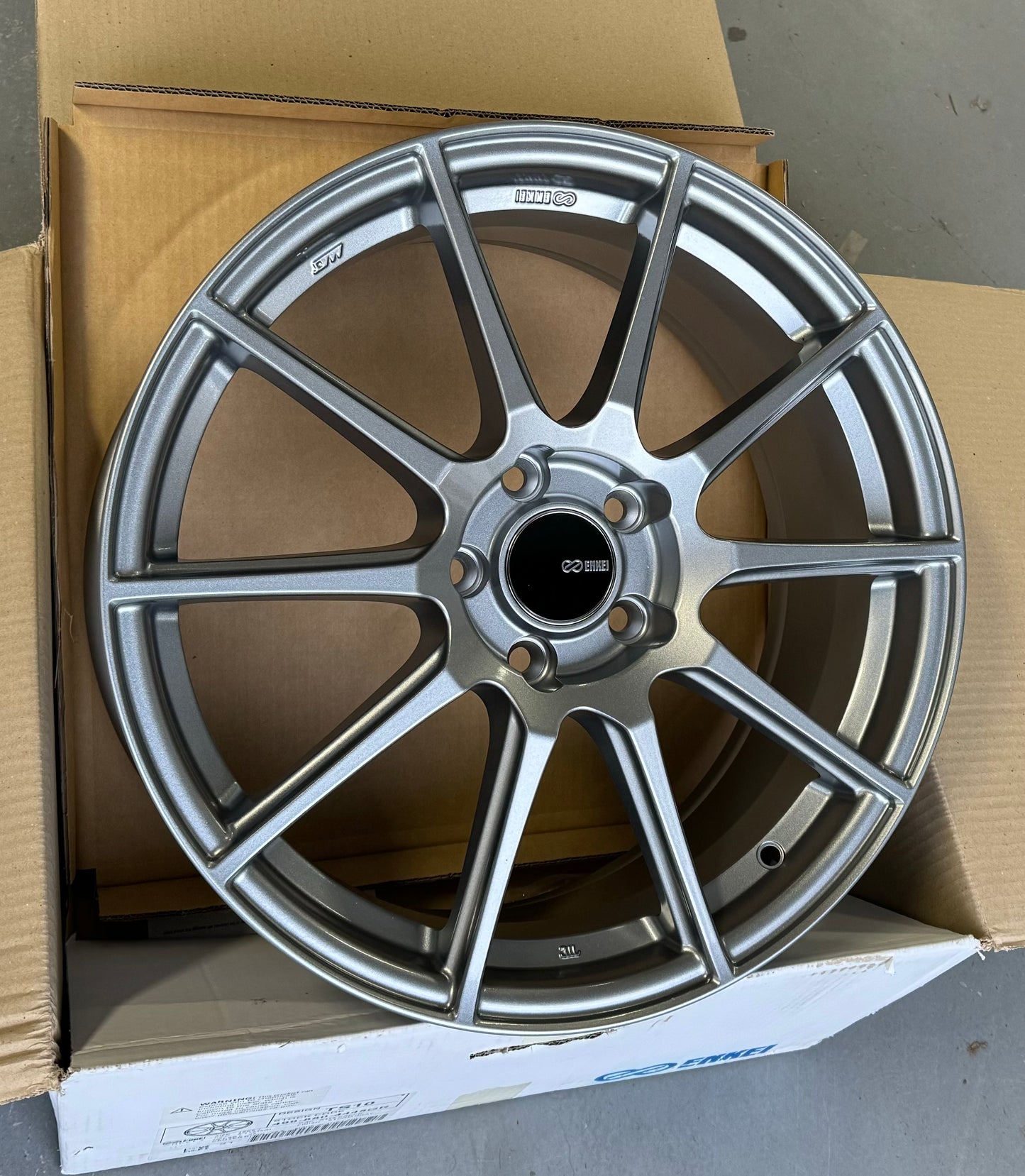 ENKEI TS10 GREY 18x8 +45 5-112