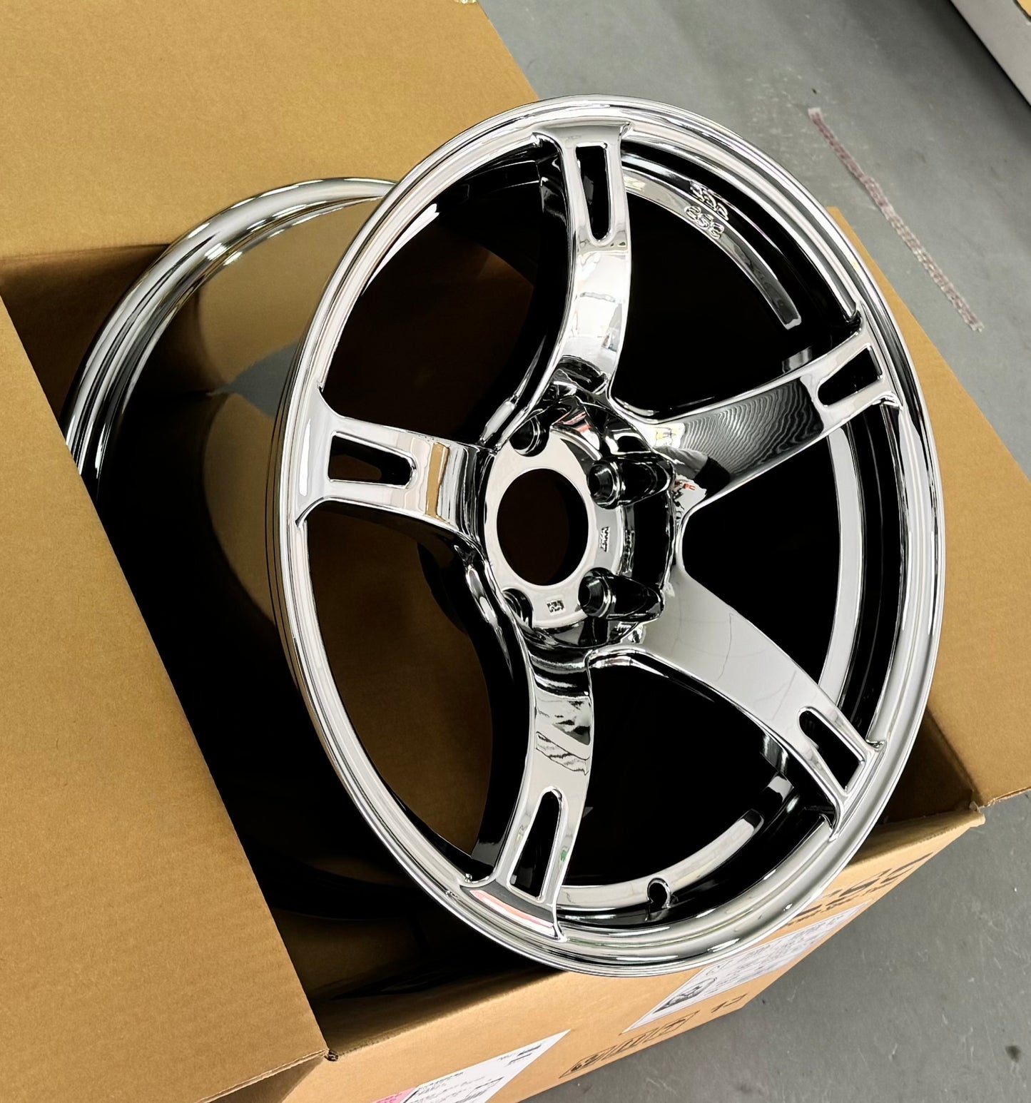 CST ZERO 1 HYPER V2 CMC 17x9.5 +12 5-114.3 LIMITED EDITION