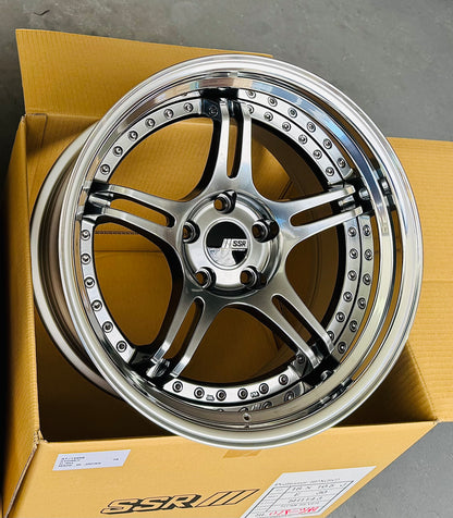 SSR SPX TITAN SILVER 18x9.5 +18 NR | 18x10.5 +30 SL 5-114.3 STAGGERED