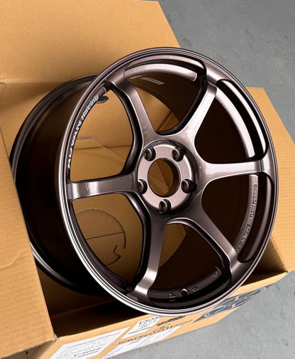 ADVAN RACING RG-4 RACING COPPER BRONZE 18x8.5 +44 5-114.3