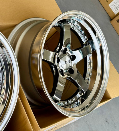 SSR SP4 SBC 18x9 +16 MD | 18x10 +24 SL 5-114.3 STAGGERED