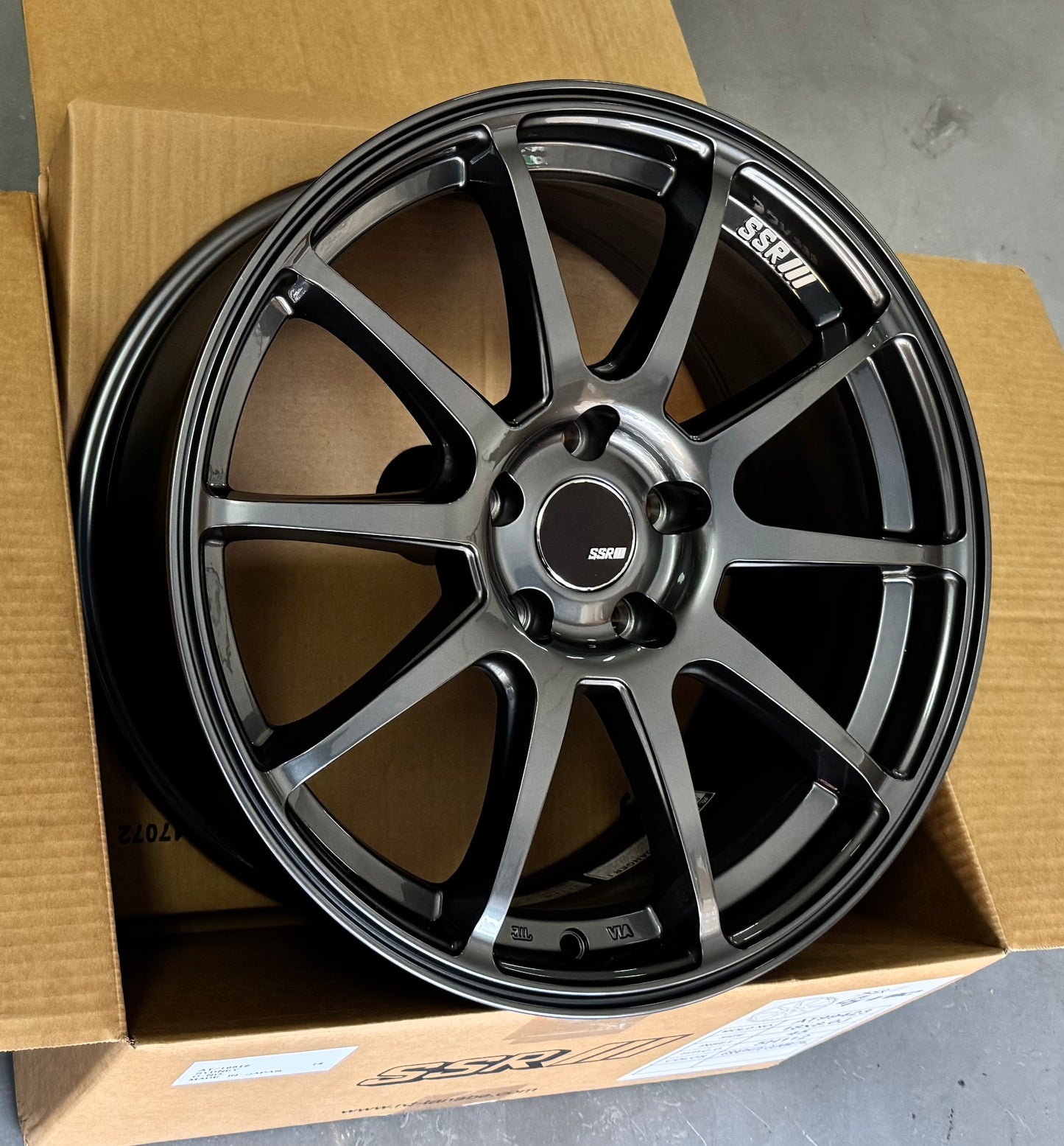 SSR GTV02 GRAPHITE GUNMETAL 18x8 +45 5-112