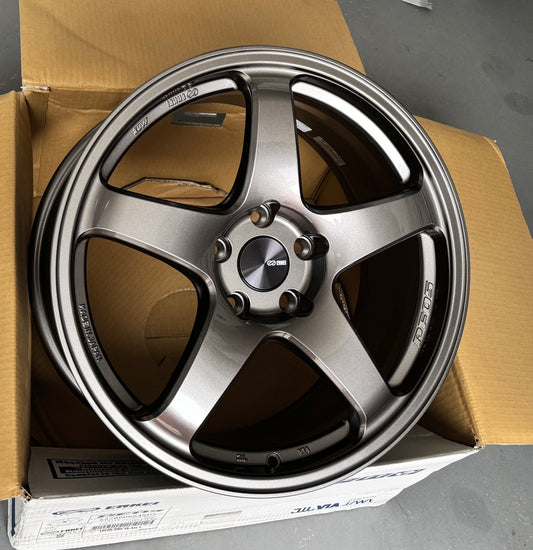 ENKEI PF05 DARK SILVER 18x9 +40 5-100