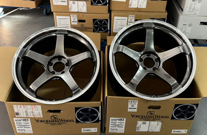 ADVAN RACING GT BEYOND 20x10 +30 | 20x12 +20 5-114.3 - MACHINING & HYPER PLATINUM BLACK (R35 GTR)
